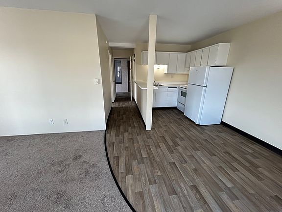 3rd image of 4135 11th Ave NE #809