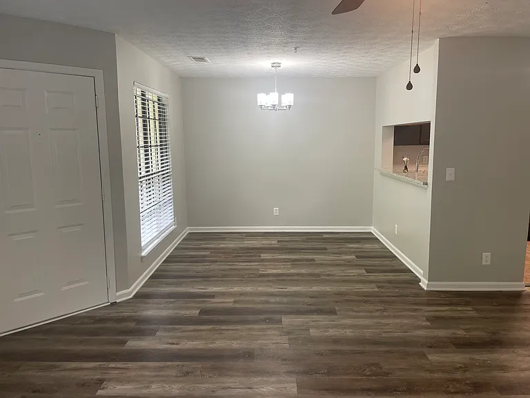 4372 Timberlake — Photo 4