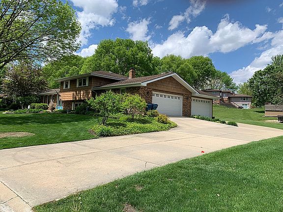 4th image of 602 Thomas Dr