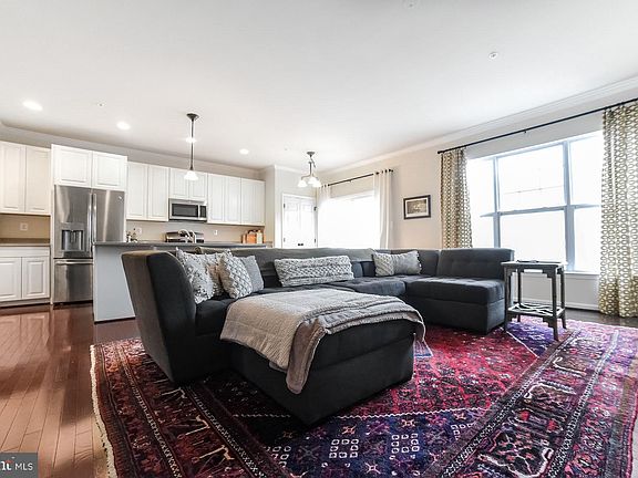 4th image of 41361 Margrove Cir