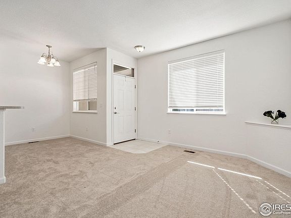 3rd image of 2863 Kansas Dr #B