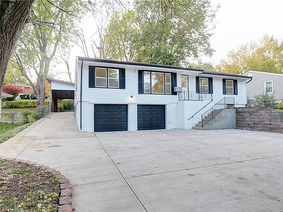 5th image of 5221 NE 39th St
