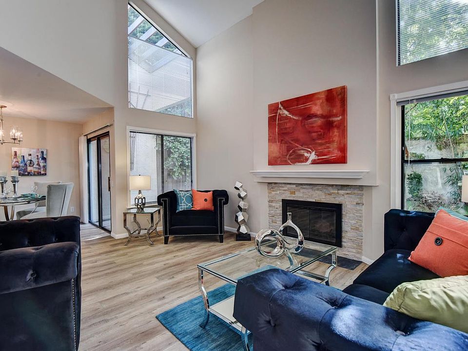 1st image of 4871 Lago Vista Cir