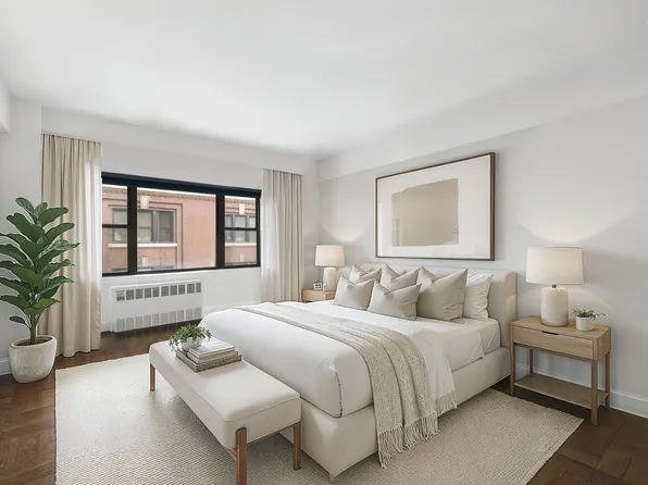210 East 36th Street 6E image 4 of 4