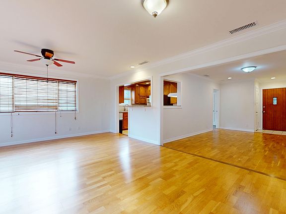 3rd image of 2606 182nd St
