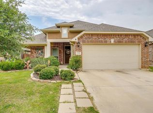 119 Gateway Dr, Alvarado, TX 76009