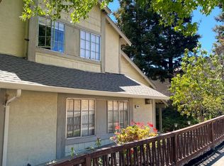 2049 Shea Dr, Pinole, CA 94564