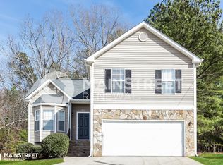 4012 Robin Cir, Atlanta, GA 30349