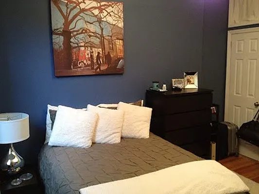 Rented by R New York | media 51