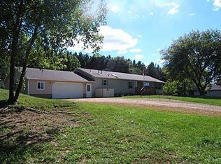N3140 Midway Ct, Clintonville, WI 54929