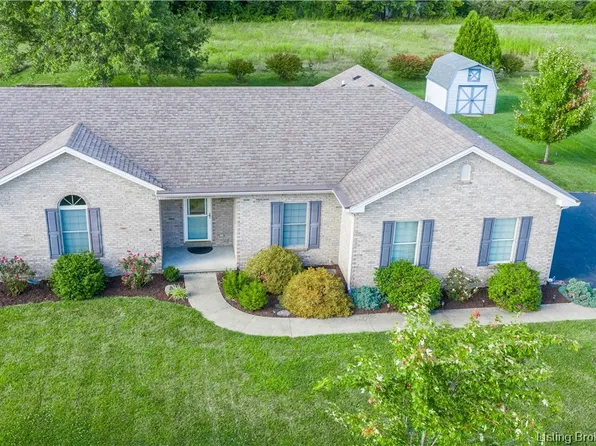 2123 W Galway Trail N, Madison, IN 47250