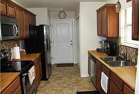 5th image of 216 Kaelepulu Dr