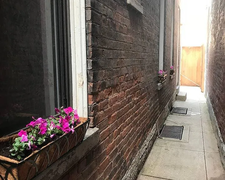 1818 Logan St #2 — Photo 8