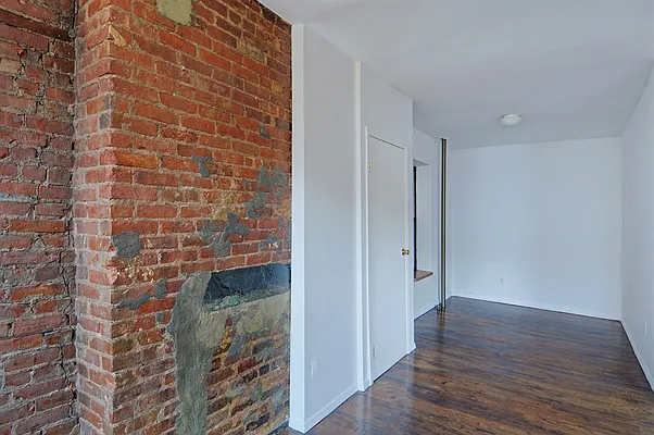 Sold by Corcoran | media 23