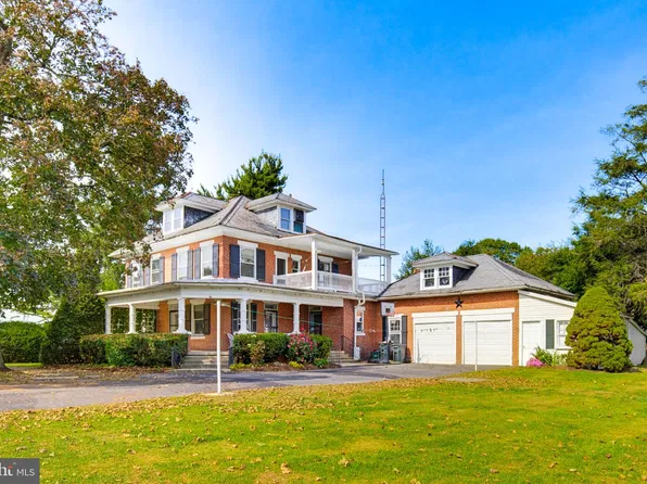 1612 Landisville Rd, Manheim, PA 17545