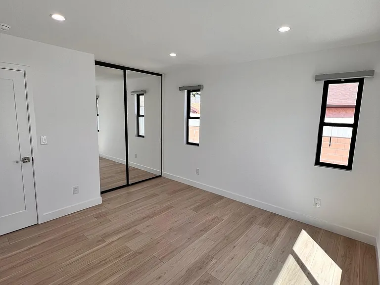 15531 Superior St — Photo 47