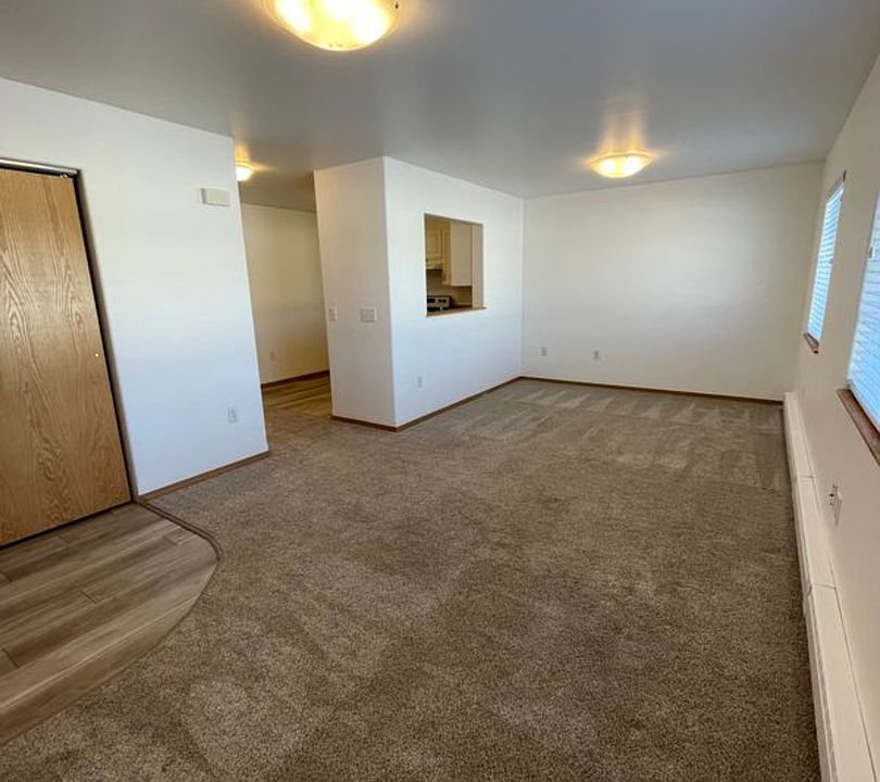 1st image of 2030 N Lucille St #B7
