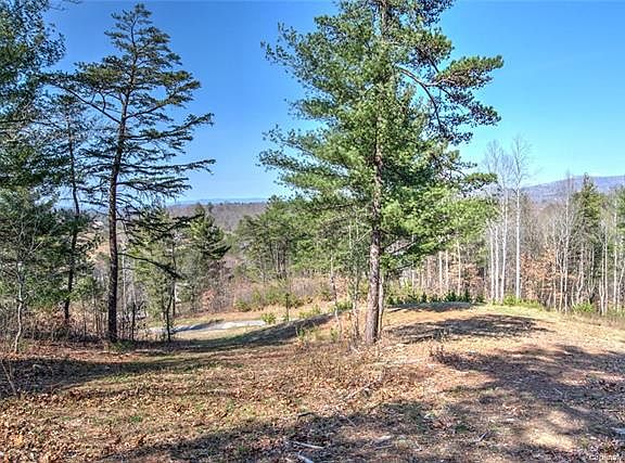 5th image of 75 Magnolia Farms Dr