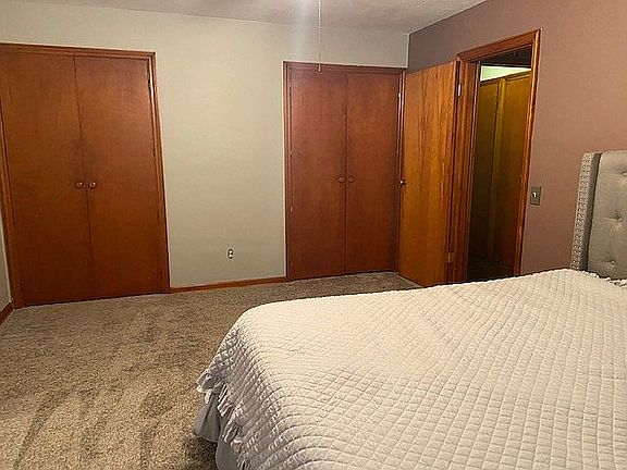 4th image of 1513 Darbyshire Dr