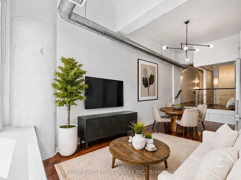 155 Dalhousie St #827 — Photo 25