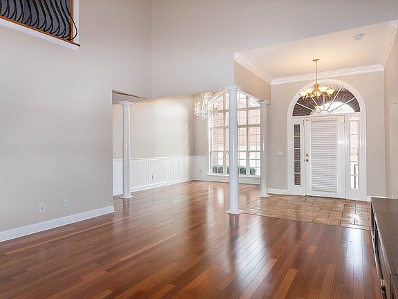 5th image of 317 Tinnan Ave