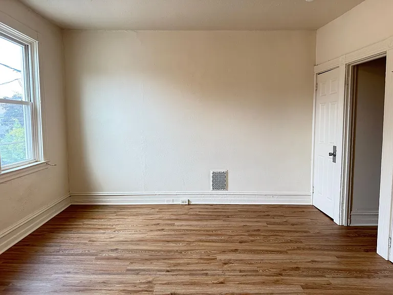 454 W. King St. — Photo 7