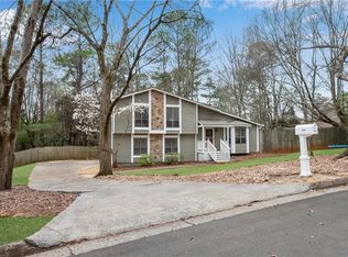 9840 Loblolly Ln, Roswell, GA 30075