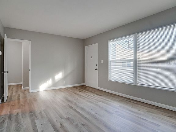 5th image of 80 Bennett Ave #7