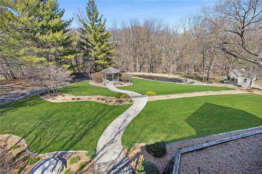 31319 Napa Valley Dr, Waukee, IA 50263 Zillow