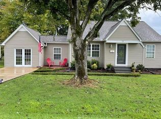 111 Jean St, Paris, TN 38242