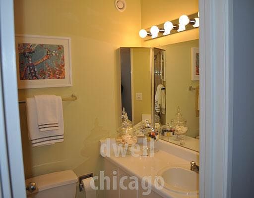 1st image of 445 E Ohio St APT 3204