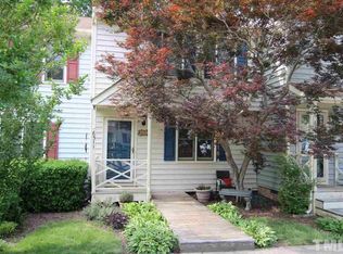 6511 Thetford Ct, Raleigh, NC 27615