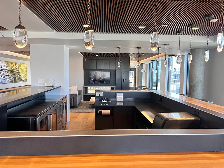 1750 Wewatta St #807 — Photo 34