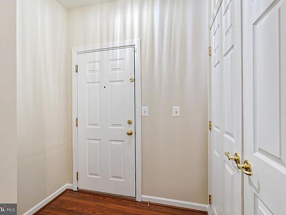5th image of 1321 Karen Blvd APT 207