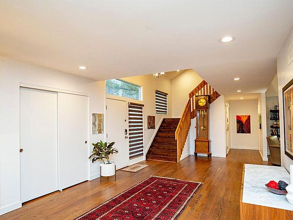 2nd image of 7226 Camargowoods Dr