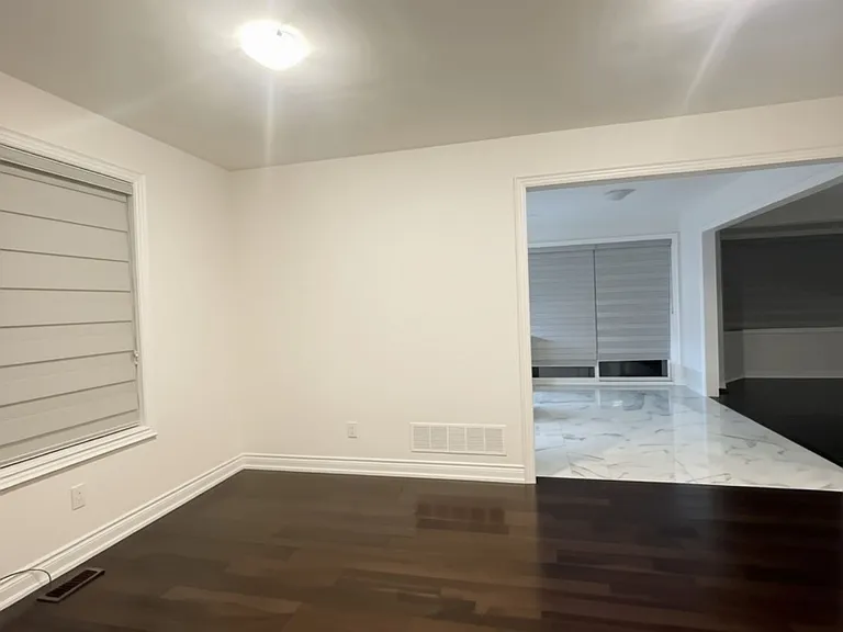 240 Seaview Hts — Photo 5