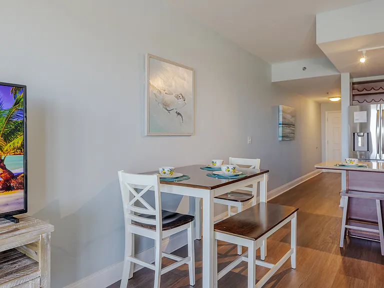 9902 S Thomas Dr #1630 — Photo 16