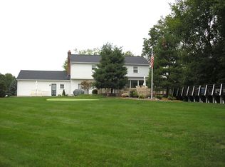 11465 Peach Tree Dr, Chesterland, OH 44026