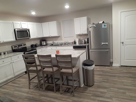 2nd image of 2508 Cranberry Way