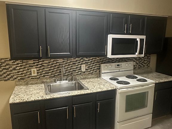 3rd image of 1410 Madison Ave APT B