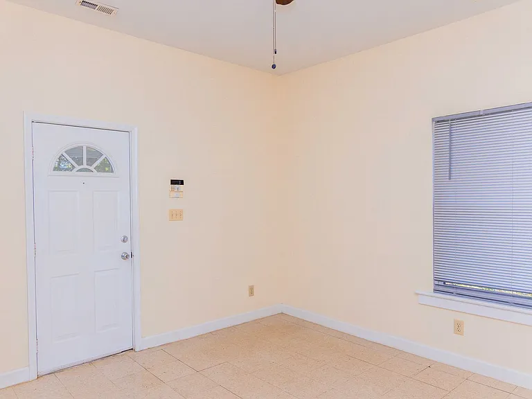 2301 Judge Ln — Photo 25