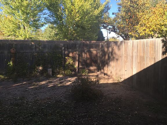 5th image of 657 Camino Floretta NW