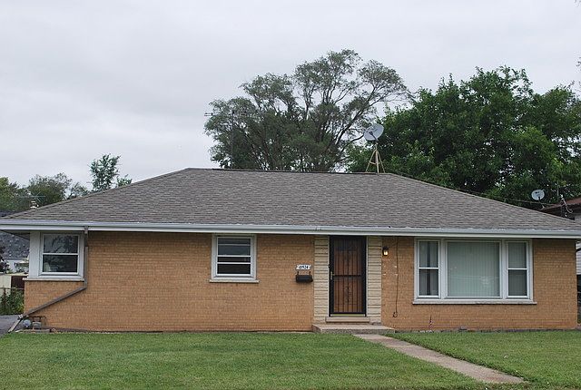 1st image of 10524 Drummond Ave
