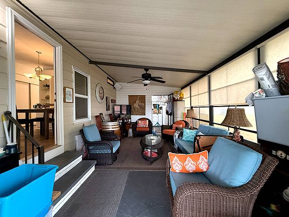 5th image of 8211 Lime Tree Way