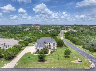 2194 Ranch Loop Dr, New Braunfels, TX 78132