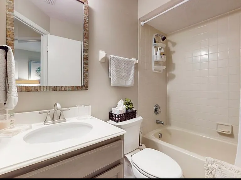 146 Blue Heron Dr #A — Photo 27