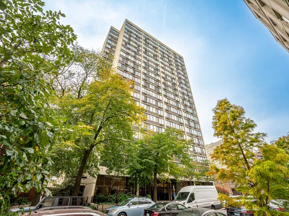 2754 N Hampden Ct APT 1207, Chicago, IL 60614