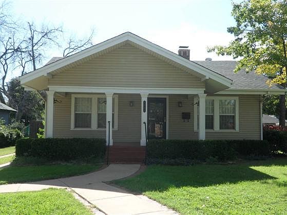 2nd image of 1823 Ardath Ave