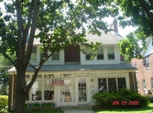 8125 Hennig St, Philadelphia, PA 19111