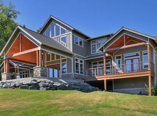 704 E Smith Rd, Bellingham, WA 98226